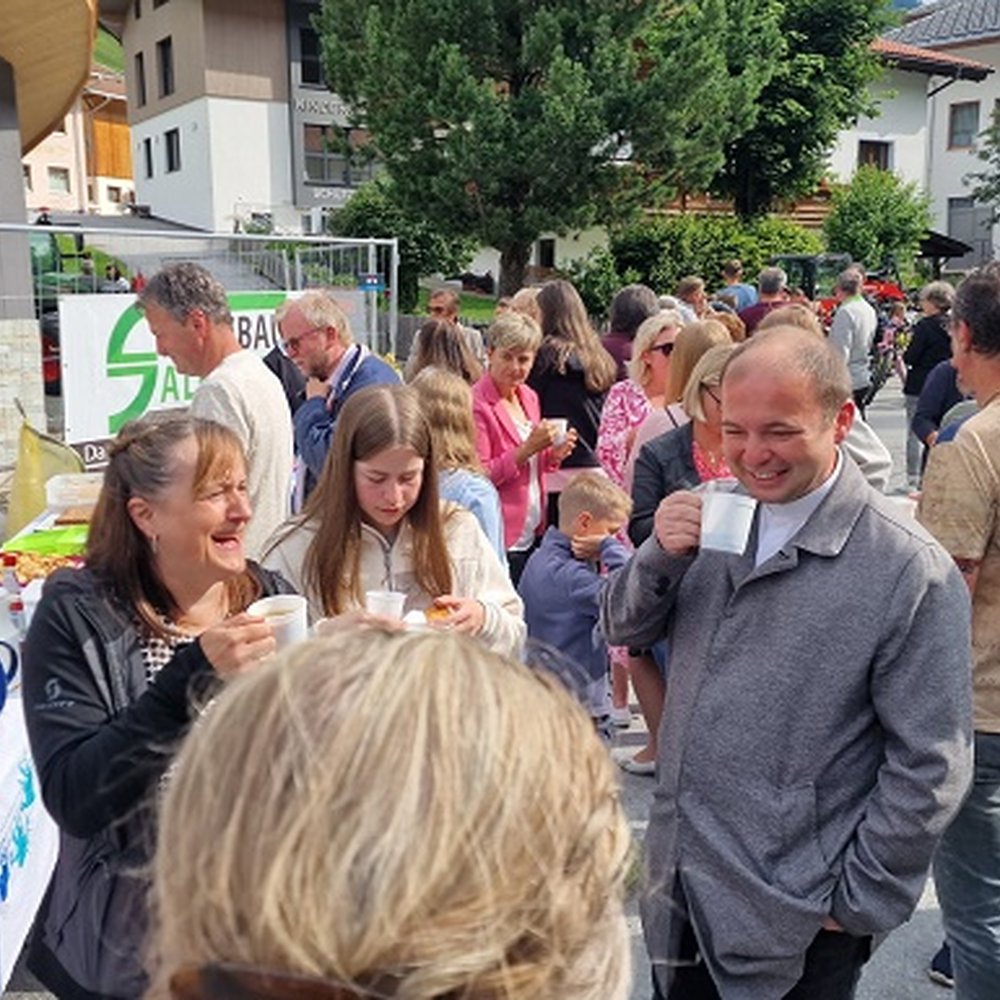 Fahrzeugweihe1klein