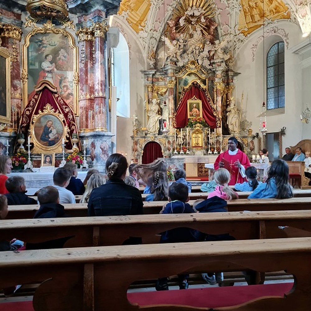 25 Schulschlussmesse1