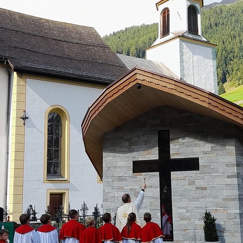 Aufbahrungskapelle5 Klein